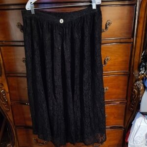 Vtg Black Lace GothCore Midi Skirt Plus